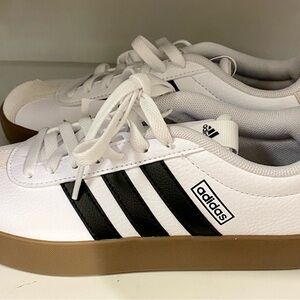 New Women’s Adidas VL Court 3.0